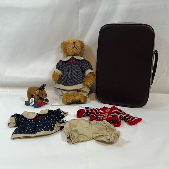 Boyds Bears Other - BOYDS COLLECTION LIMITED EDITION MOHAIR BEAR ORIGINAL BOX TAGS LEATHER CASE TAGS